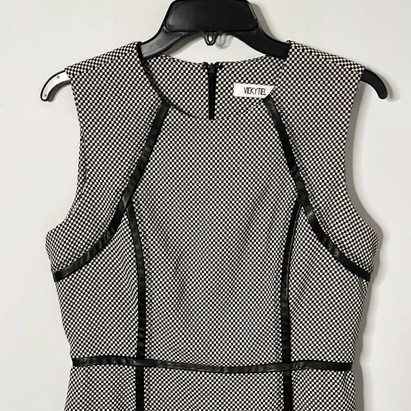 Vicky Tiel Checker Print Leather Trim Career Sheath Dress - Picture 2 of 8